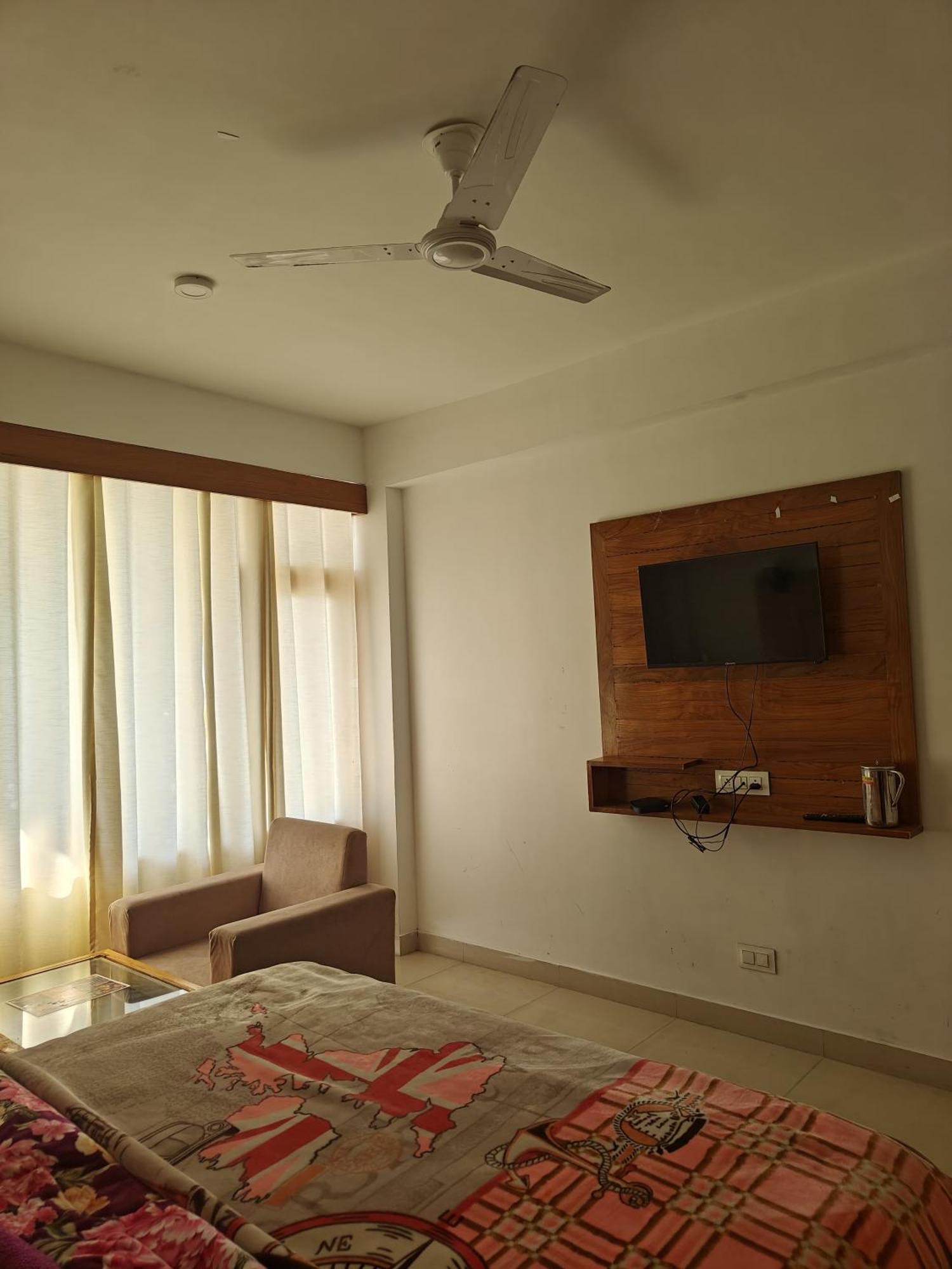 Santosh Cafe & Rooms Amritsar Eksteriør bilde